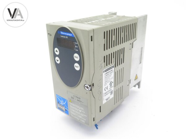 Telemecanique Frequenzumrichter Converter 200/240VAC 0,75kW V1.1 LXM05AD10M2