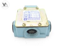 Telemecanique Grenzschalter Grenztaster Endschalter Positionsschalter XCK-M1D15