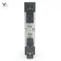 Festo Solenoid Valve Magnetventil VUVS-L20-MD-G18-F7 /...