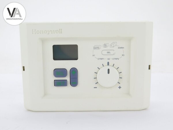 Honeywell Universal Controller 24VAC 3VA R7426D2000
